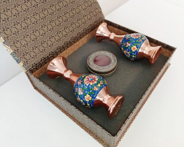 بسته اقتصادی گلدان نگارگری روی مس و زعفران