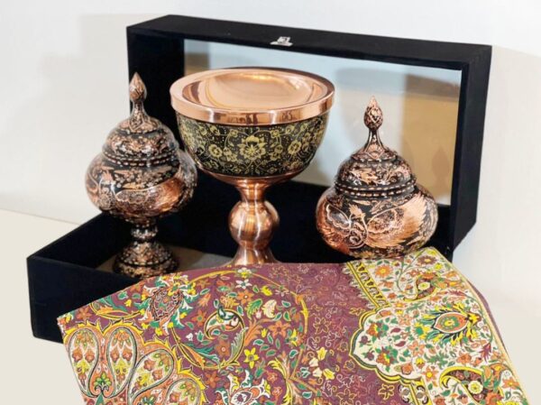 ست شکلات حکاکی و سنگاب
